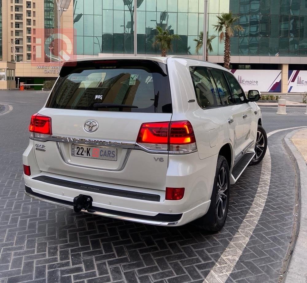 تويوتا لاندكروزر